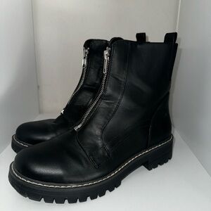 Black zip up boot